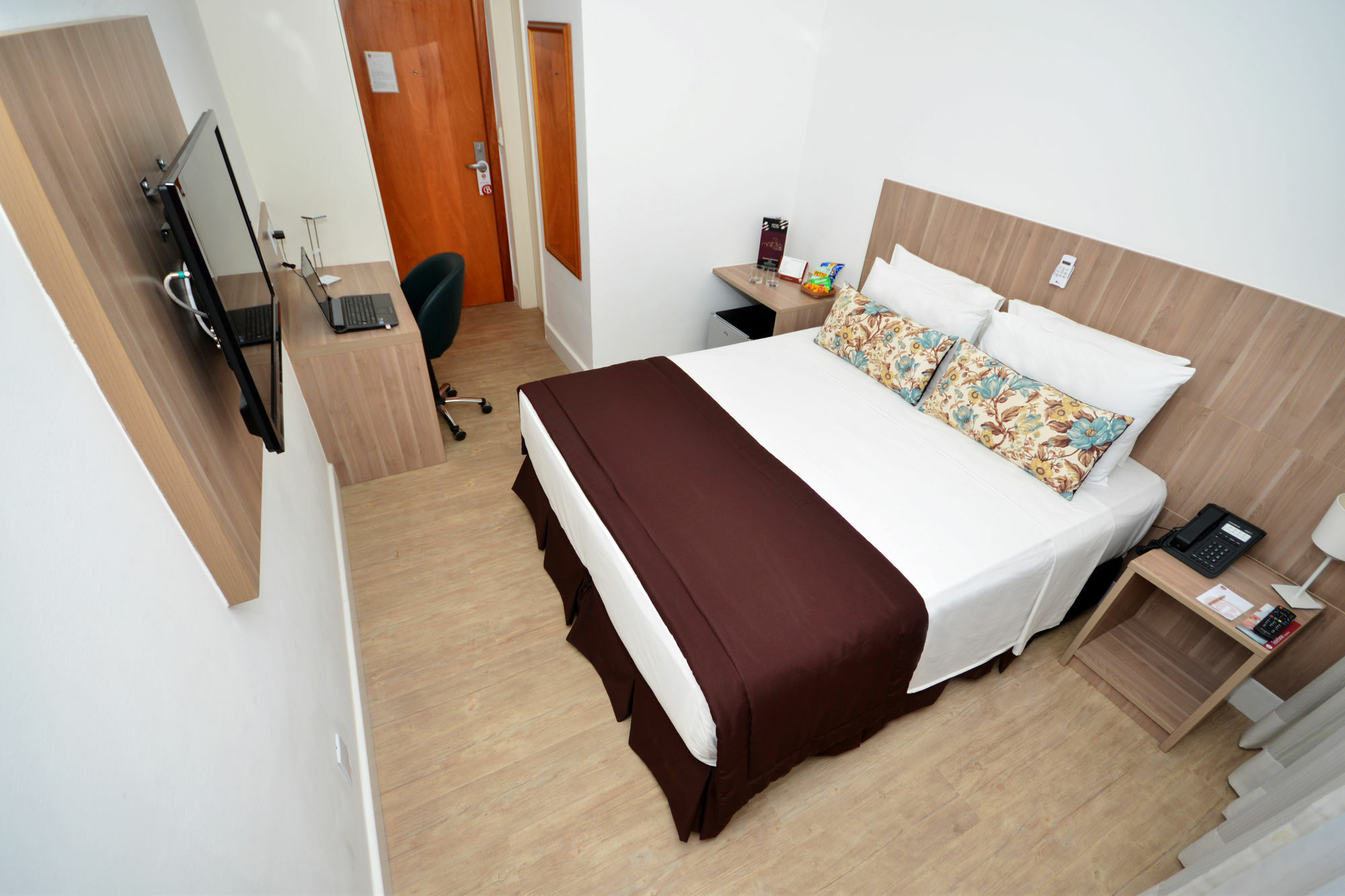 Slaviero Vitoria Hotell Exteriör bild